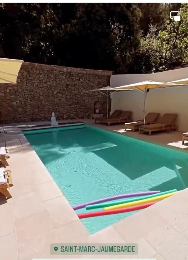 Le Repos Du Keyrie Hotel Saint-Marc-Jaumegarde Exterior foto