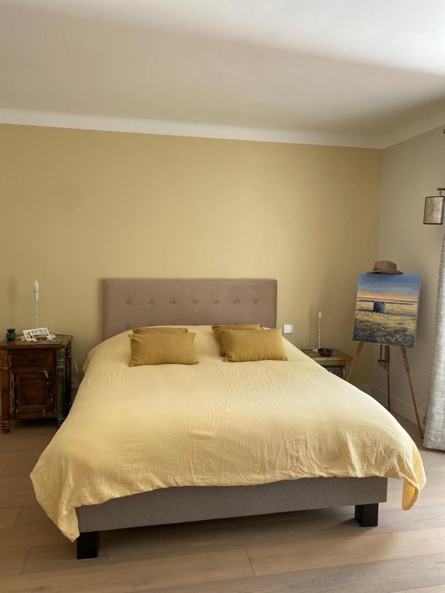 Le Repos Du Keyrie Hotel Saint-Marc-Jaumegarde Cameră foto